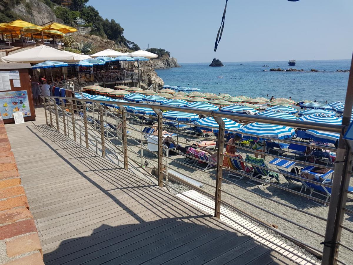 Fegina 3 Deluxe Bedrooms & Bathrooms Monterosso al Mare Esterno foto