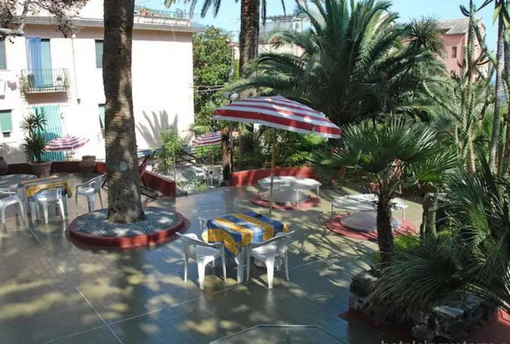 Fegina 3 Deluxe Bedrooms & Bathrooms Monterosso al Mare Esterno foto