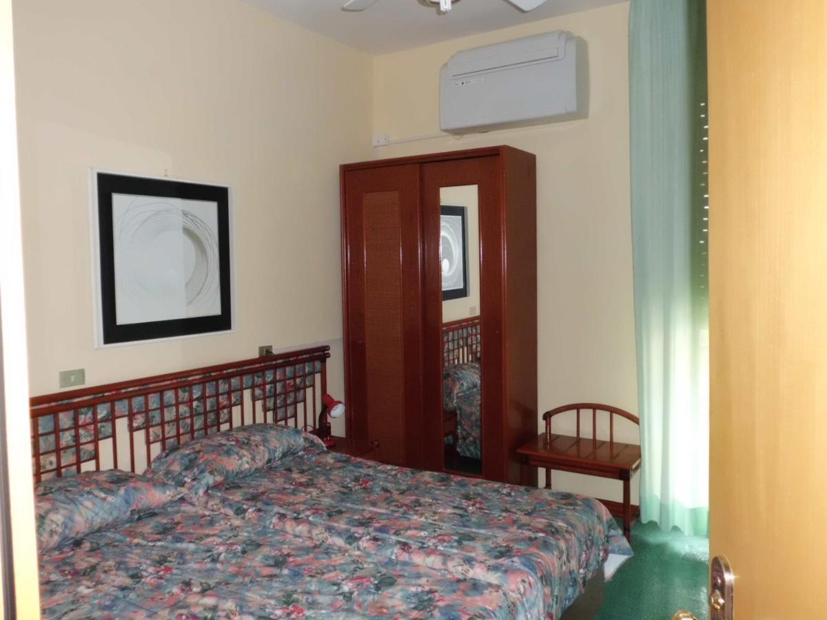 Fegina 3 Deluxe Bedrooms & Bathrooms Monterosso al Mare Esterno foto