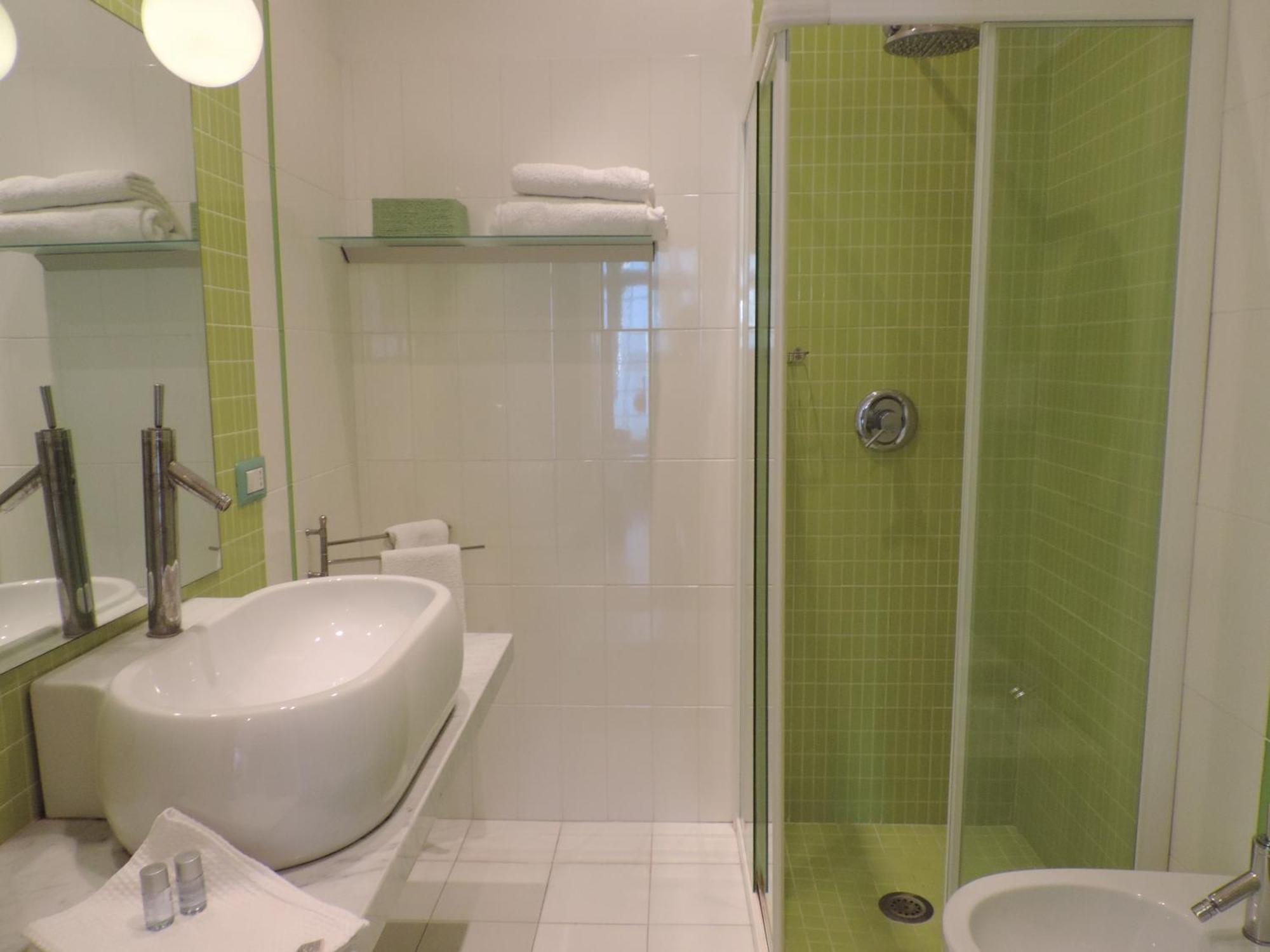 Fegina 3 Deluxe Bedrooms & Bathrooms Monterosso al Mare Esterno foto